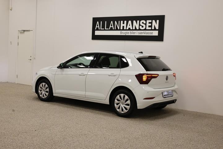 Hvid VW Polo fra 2022