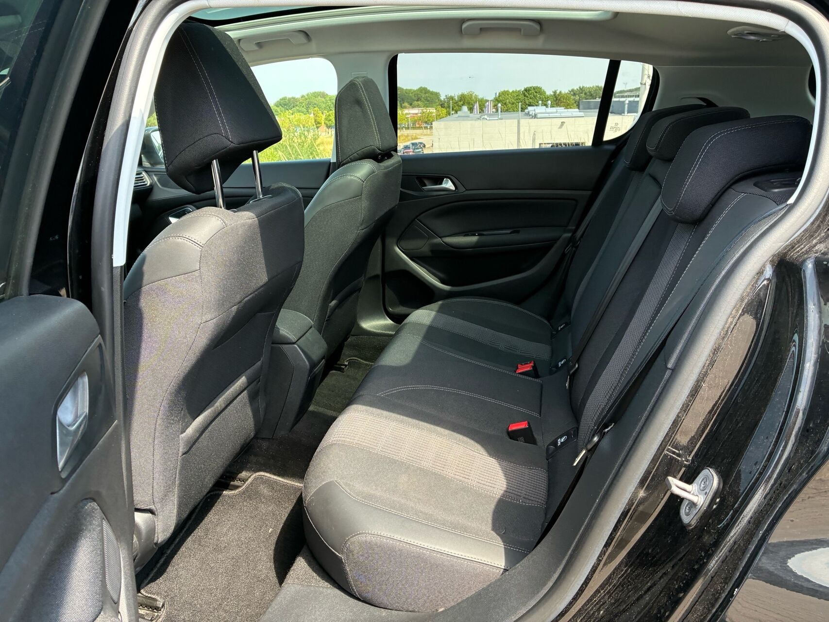 Sort Peugeot 308 fra 2020