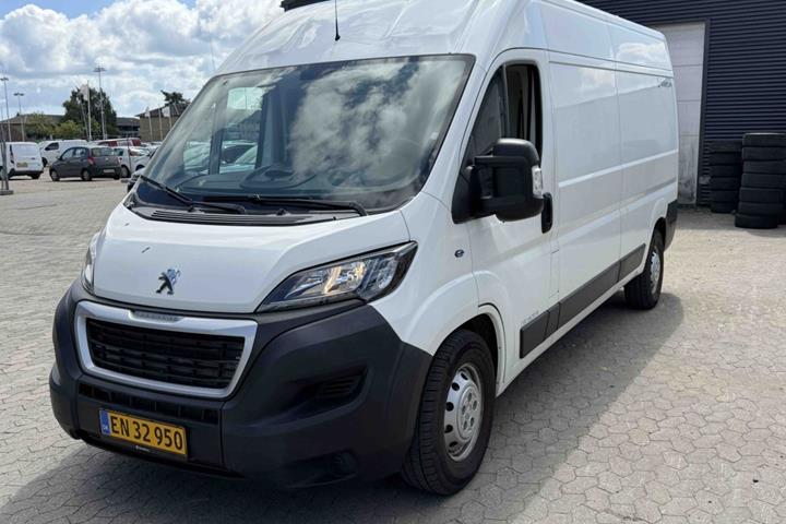 Hvid Peugeot e-Boxer 435 fra 2021
