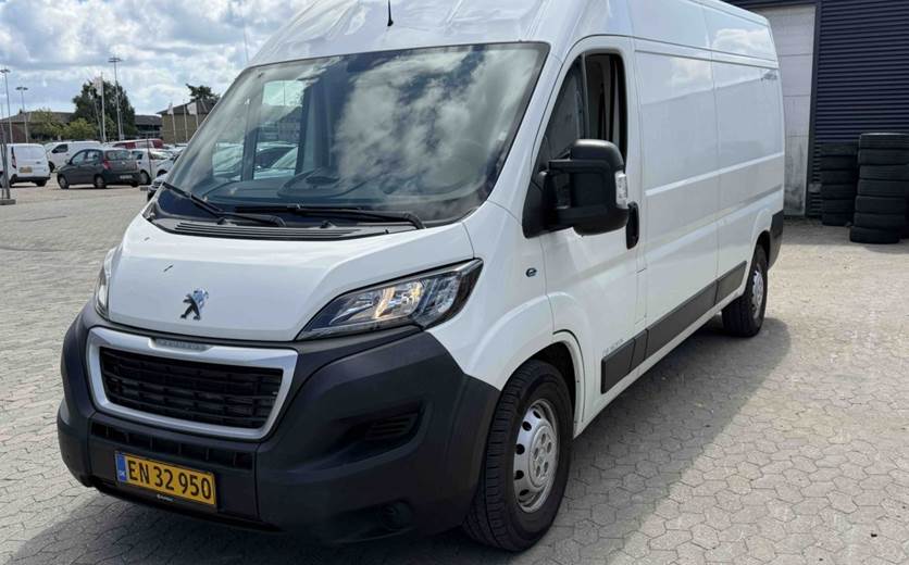 Peugeot e-Boxer 435 70 L3H2 Van