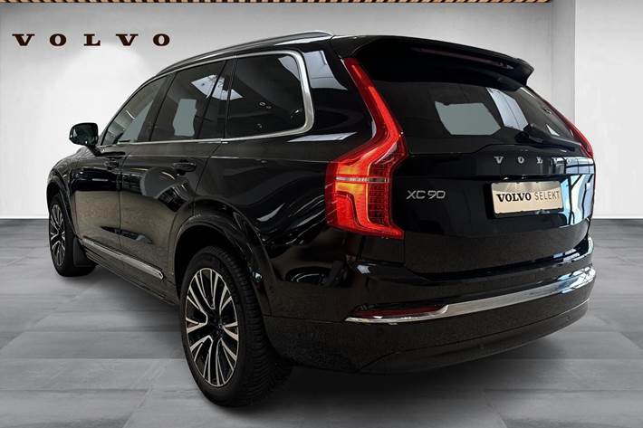 Sort Volvo XC90 fra 2024