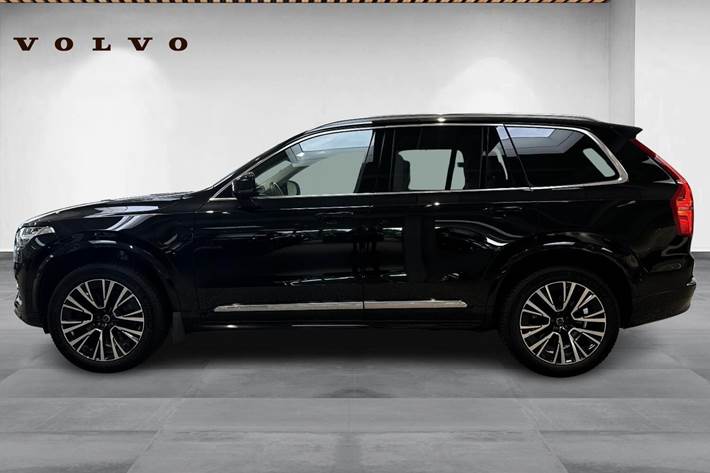 Sort Volvo XC90 fra 2024