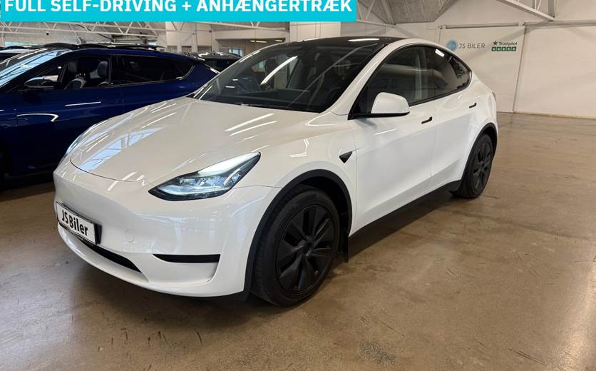 Tesla Model Y RWD