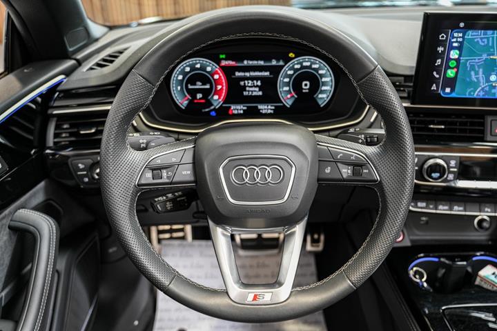 Grøn Audi S5 fra 2023