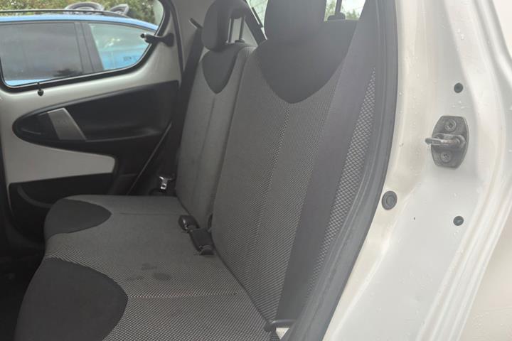 undefined Toyota Aygo fra 2012
