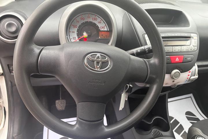 undefined Toyota Aygo fra 2012