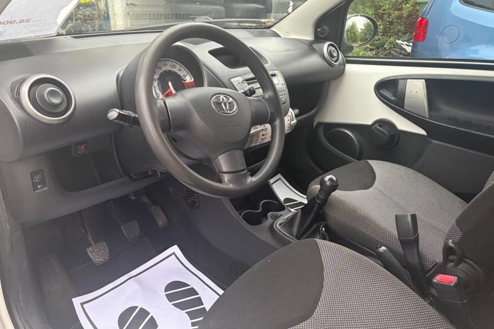 undefined Toyota Aygo fra 2012