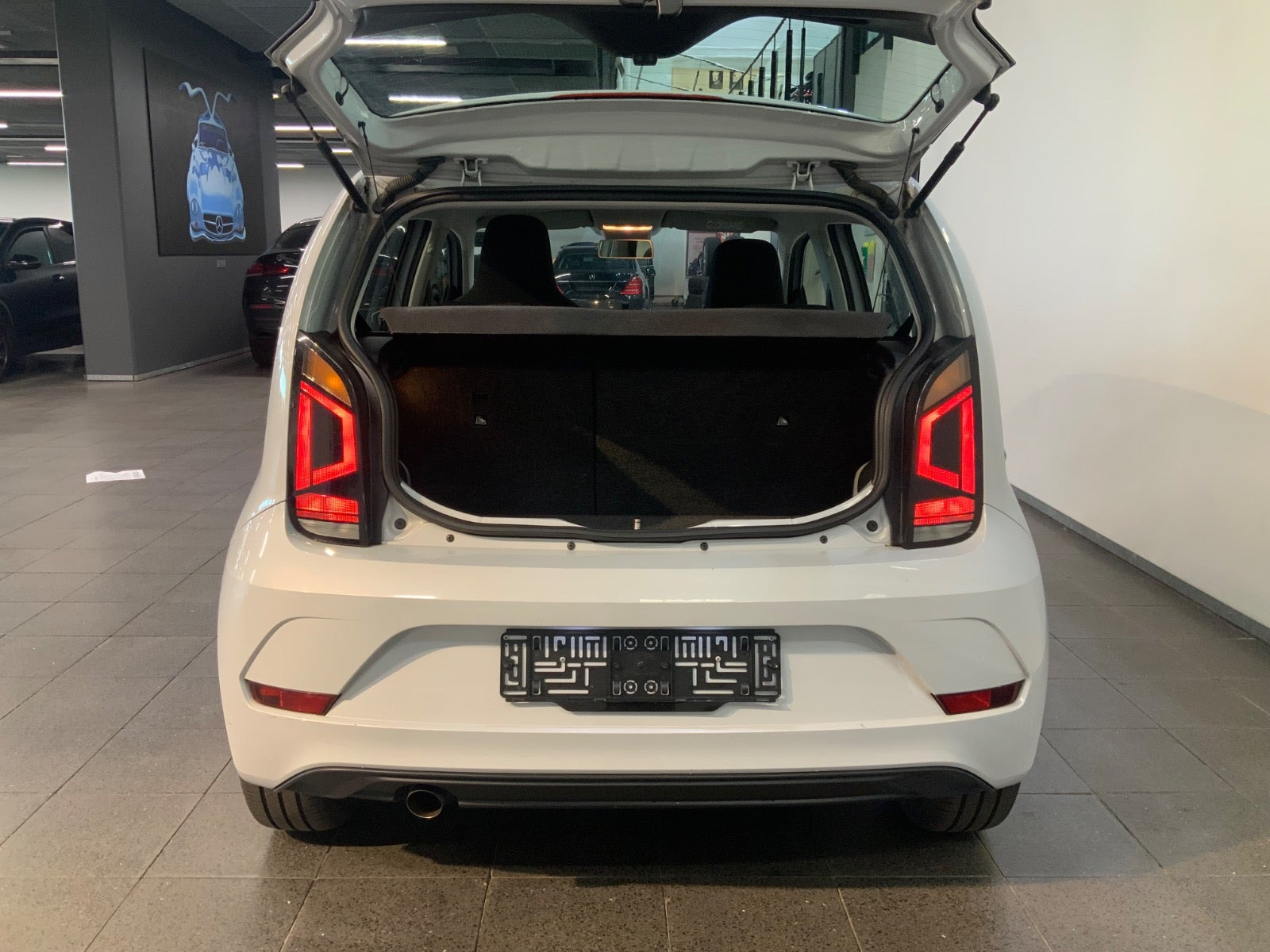 Sølv VW UP! fra 2017