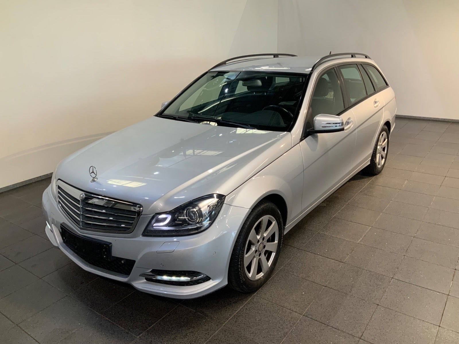Mercedes C200 2,2 CDi Avantgarde stc. BE
