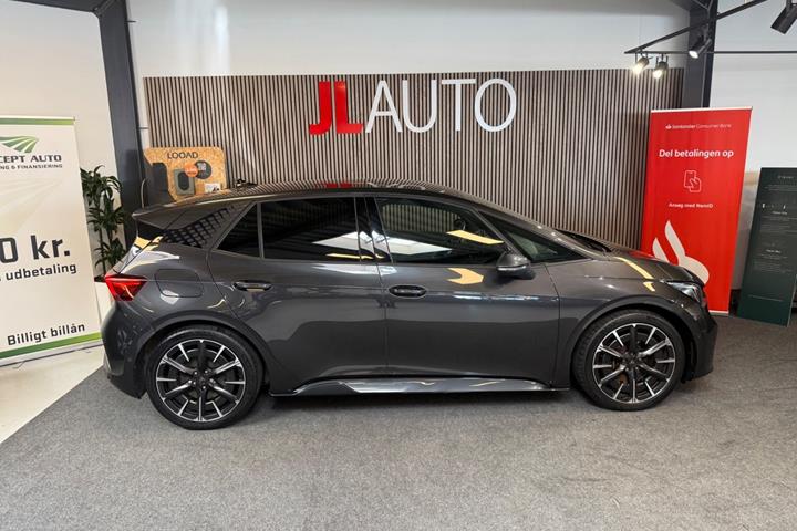 Grå Cupra Born fra 2022