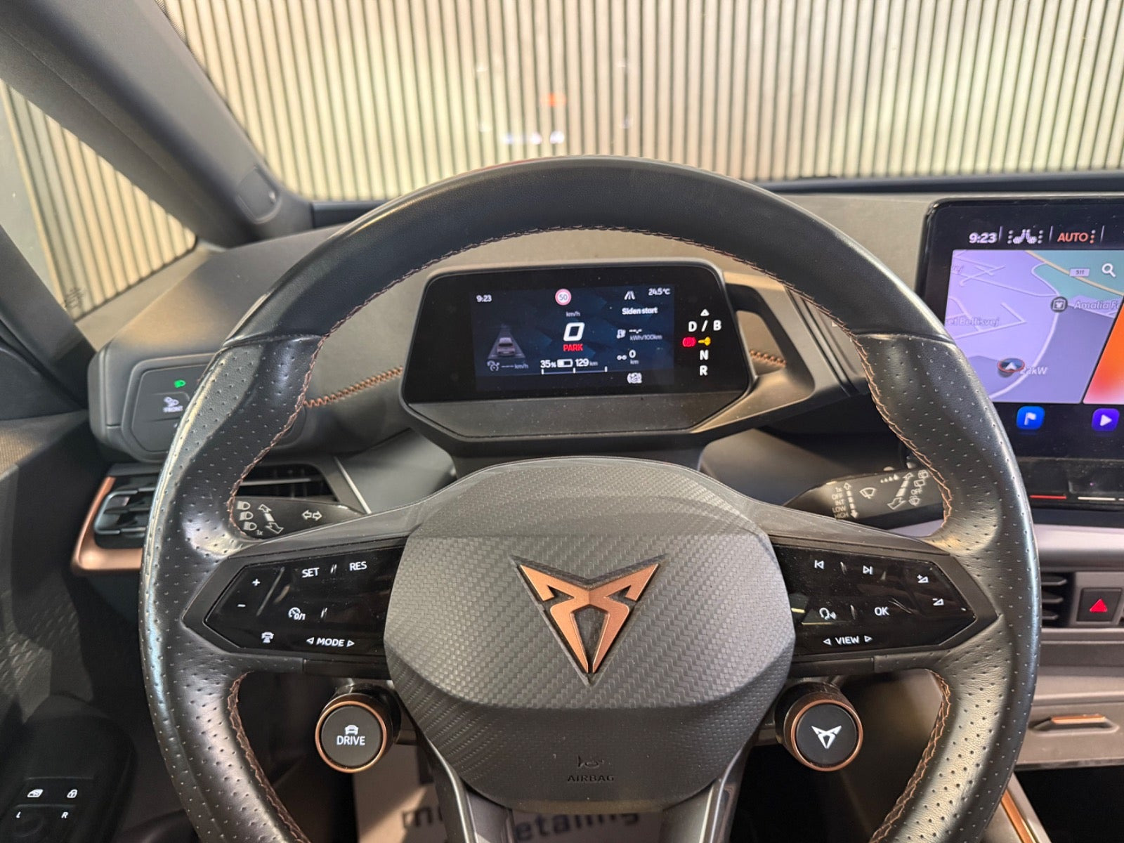 Grå Cupra Born fra 2022