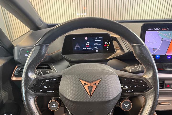Grå Cupra Born fra 2022