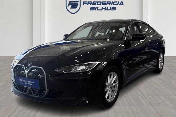 Sort BMW i4 fra 2023