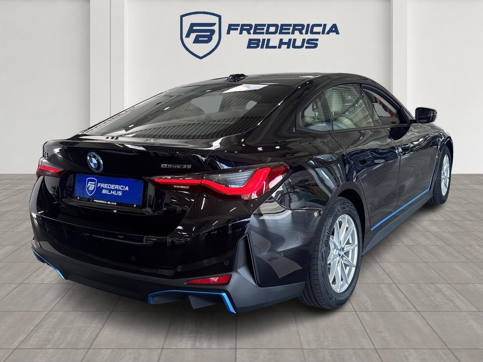 Sort BMW i4 fra 2023