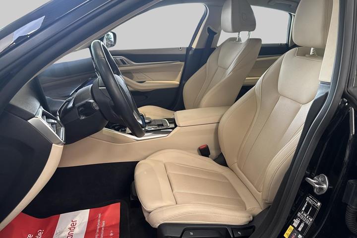 Sort BMW i4 fra 2023