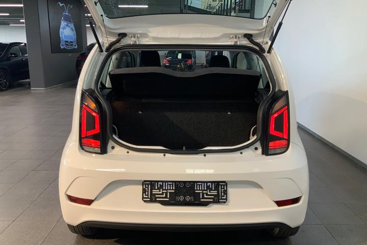 Hvid VW UP! fra 2017