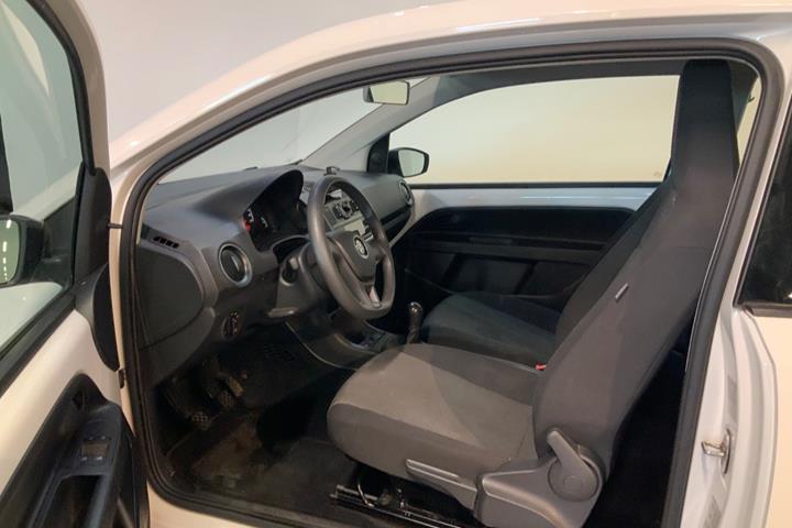 Hvid VW UP! fra 2017