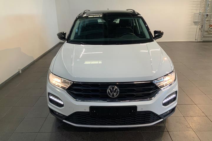 Hvid VW T-Roc fra 2020