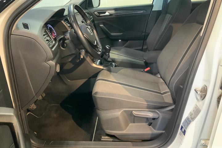 Hvid VW T-Roc fra 2020