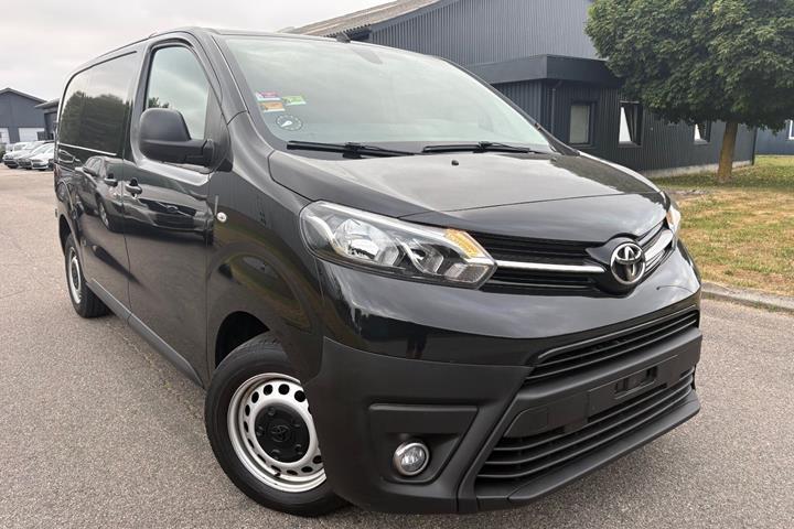 Sort Toyota ProAce fra 2018