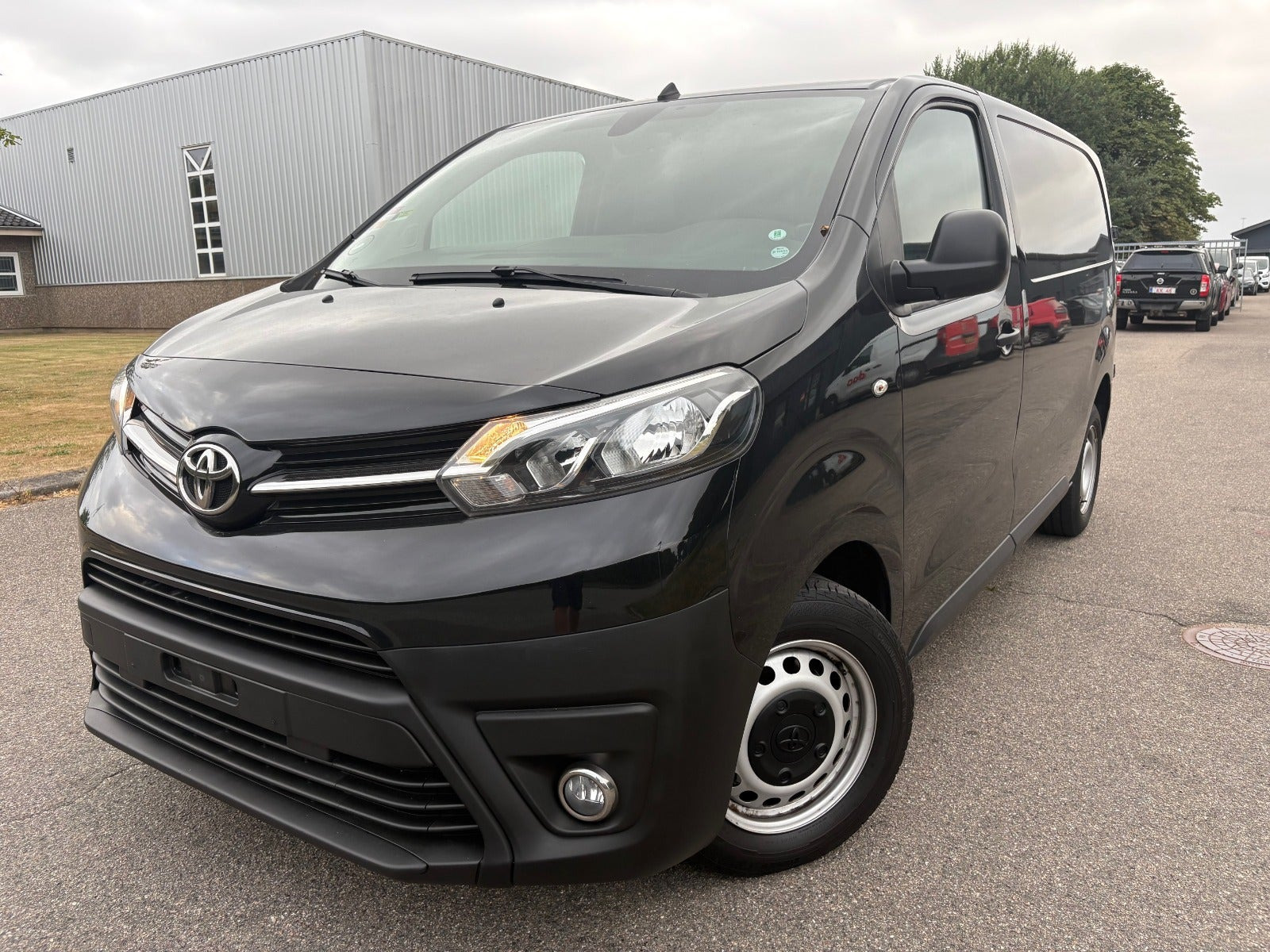 Sort Toyota ProAce fra 2018