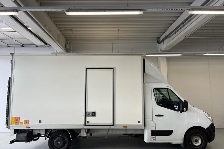 Hvid Renault Master III T35 fra 2015