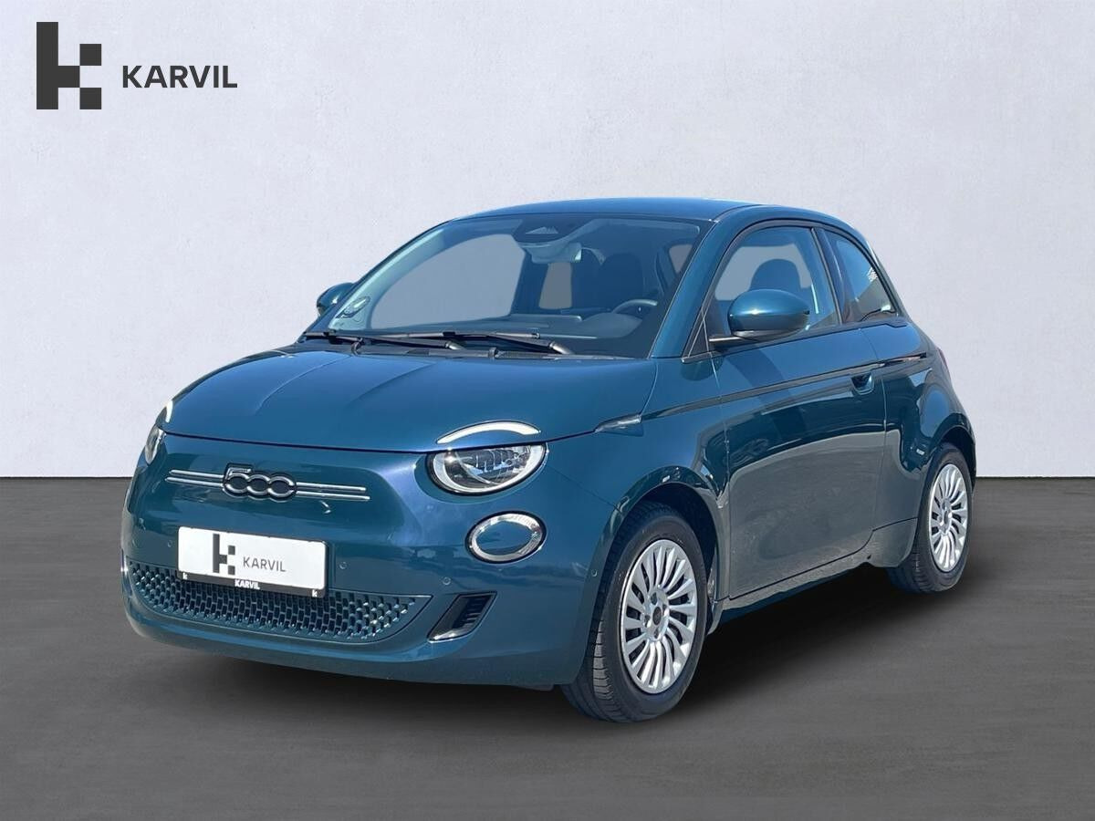 Grøn Fiat 500e fra 2023