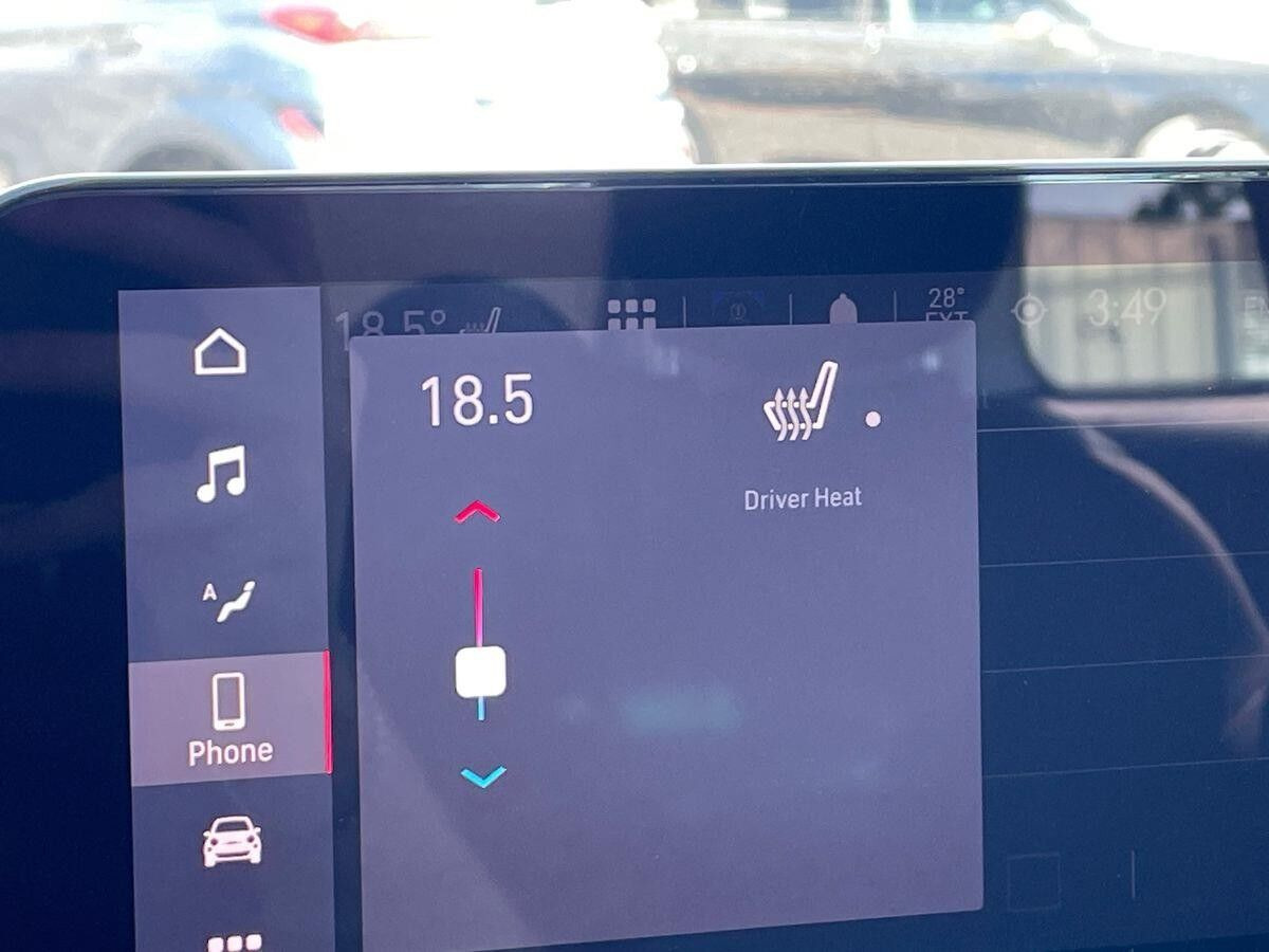 Grøn Fiat 500e fra 2023