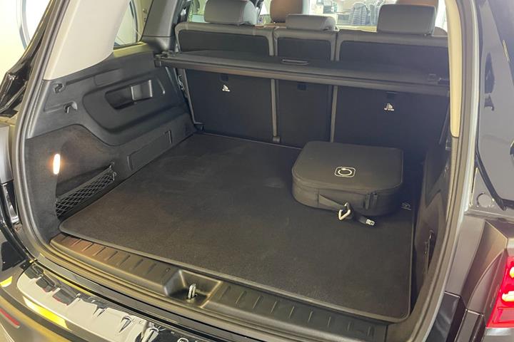 Sort Mercedes EQB250+ fra 2026