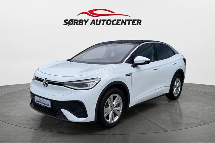 Hvid VW ID.5 fra 2023 set udefra