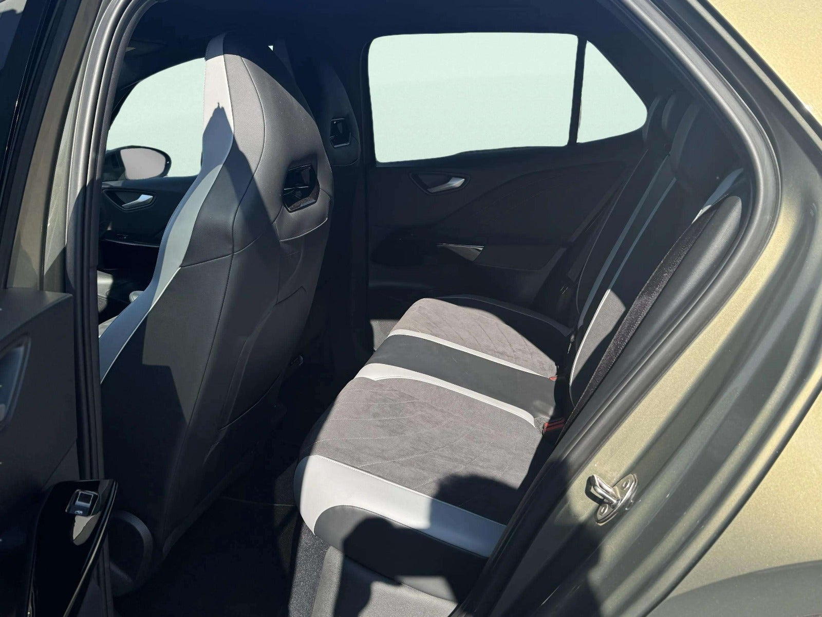Grøn VW ID.3 fra 2023