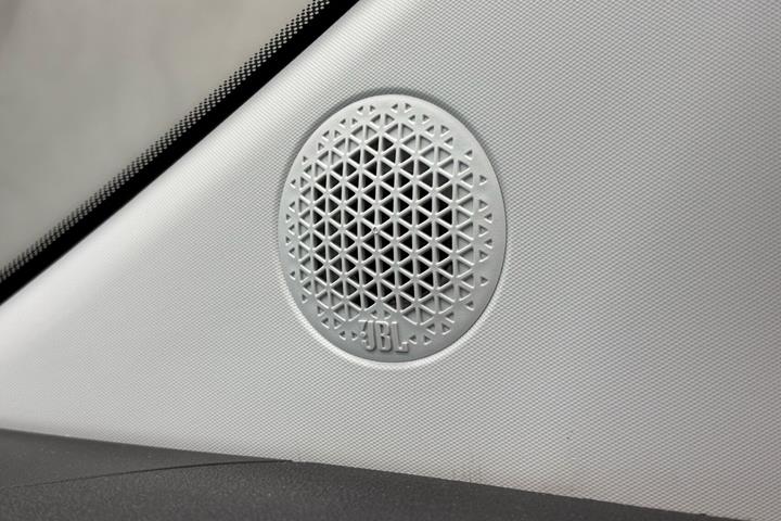 Blå Fiat 500e fra 2024