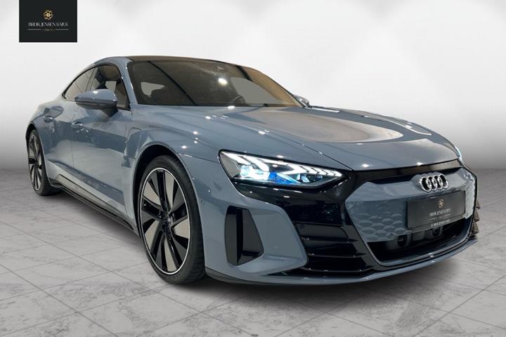 Grå Audi e-tron GT fra 2023