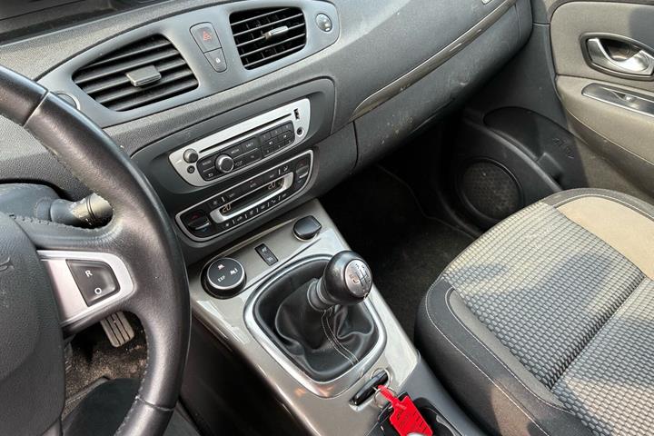 undefined Renault Scenic XMod fra 2013