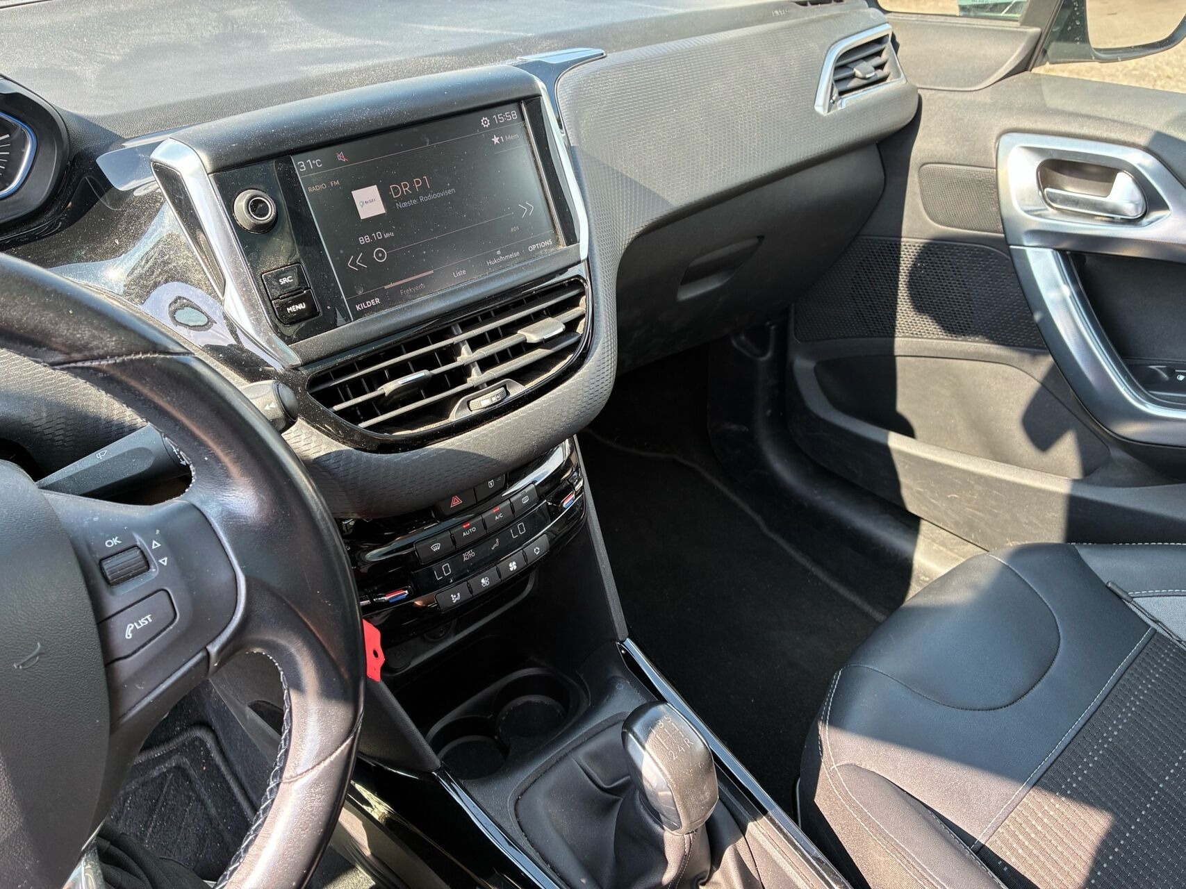 Hvid Peugeot 2008 fra 2018