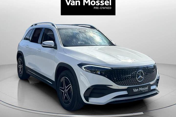 Hvid Mercedes EQB 250+ fra 2025