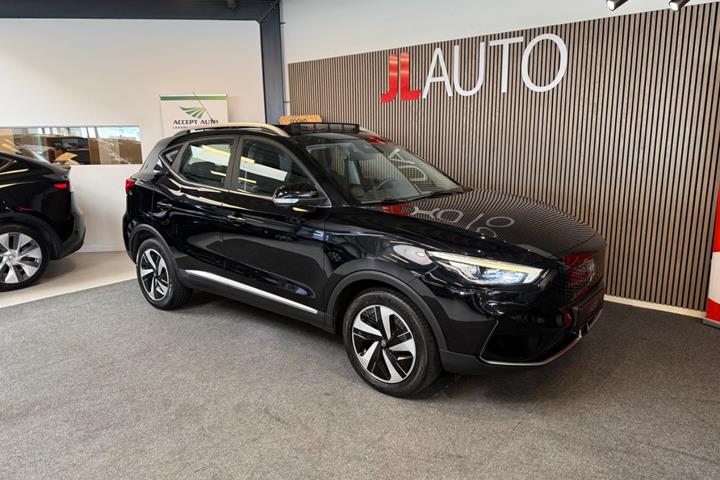 Sort MG ZS fra 2022