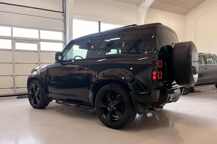 undefined Land Rover Defender 90 fra 2021