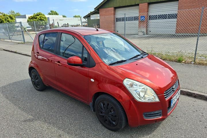 Orange Suzuki Splash fra 2008