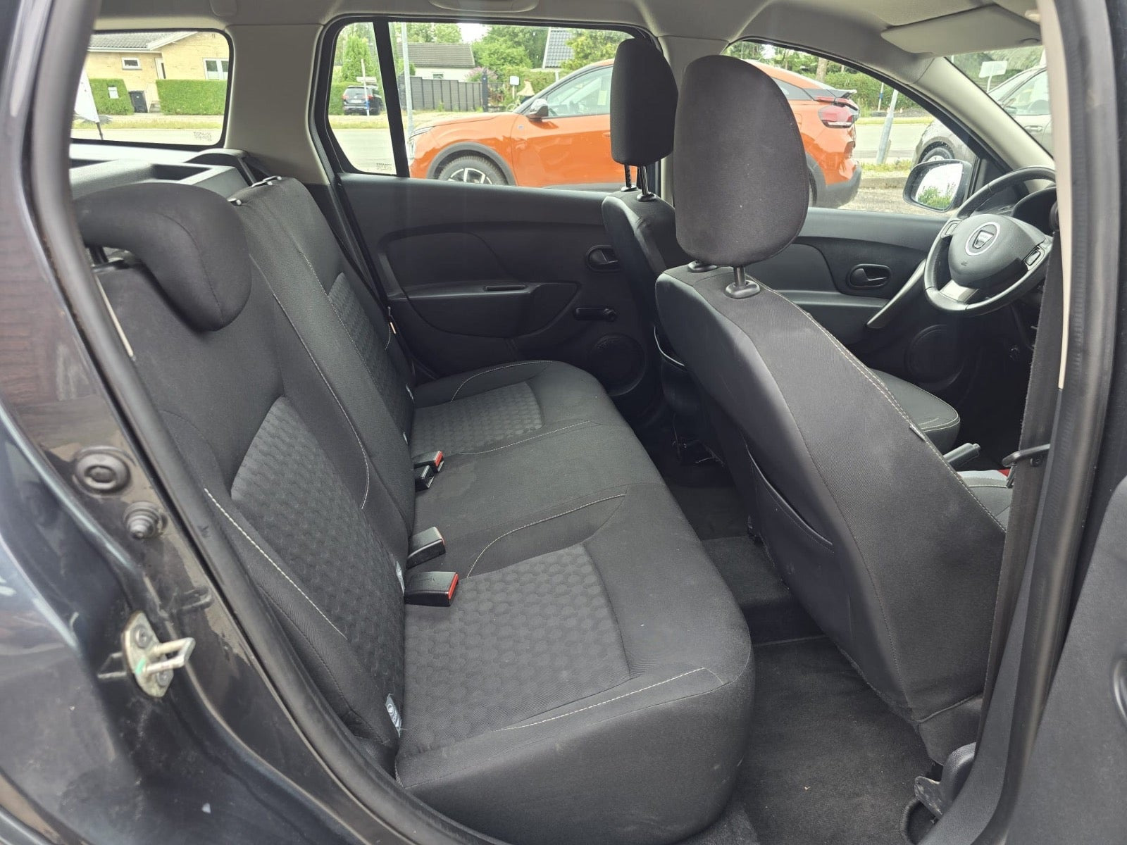 undefined Dacia Logan fra 2016