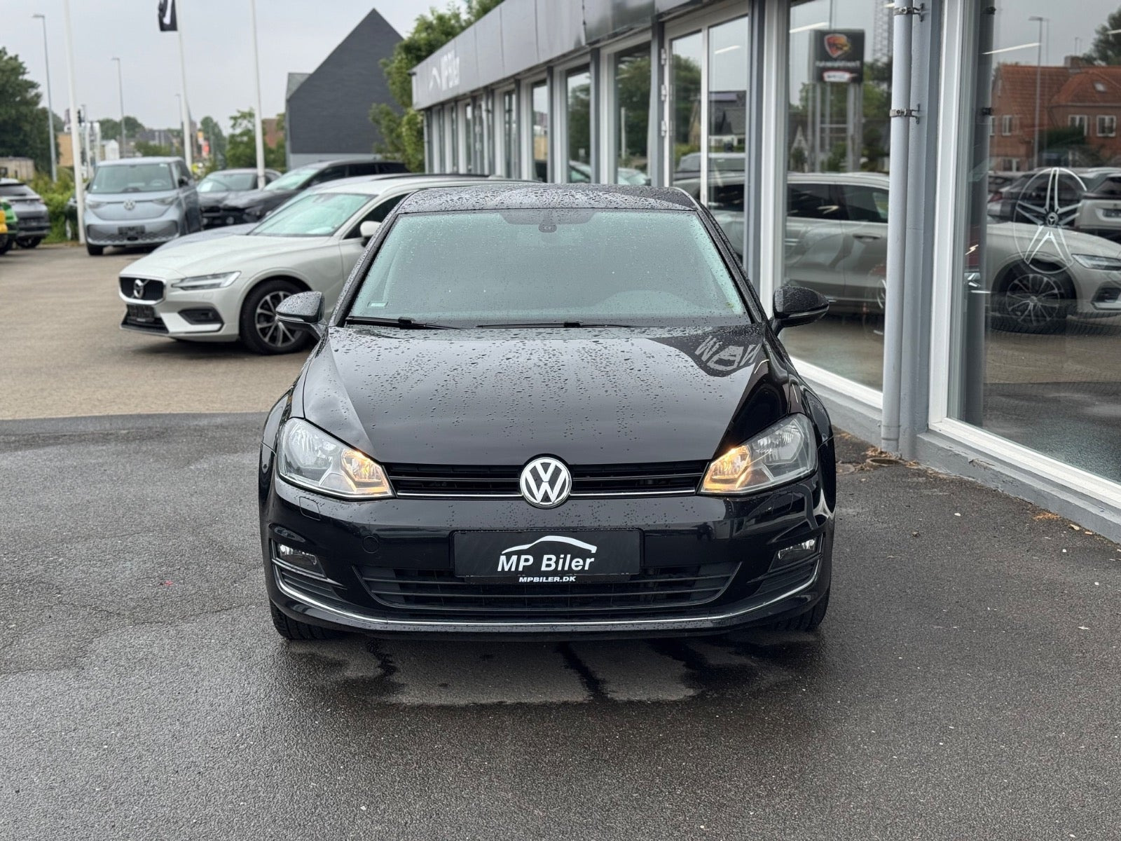 Sort VW Golf VII fra 2014