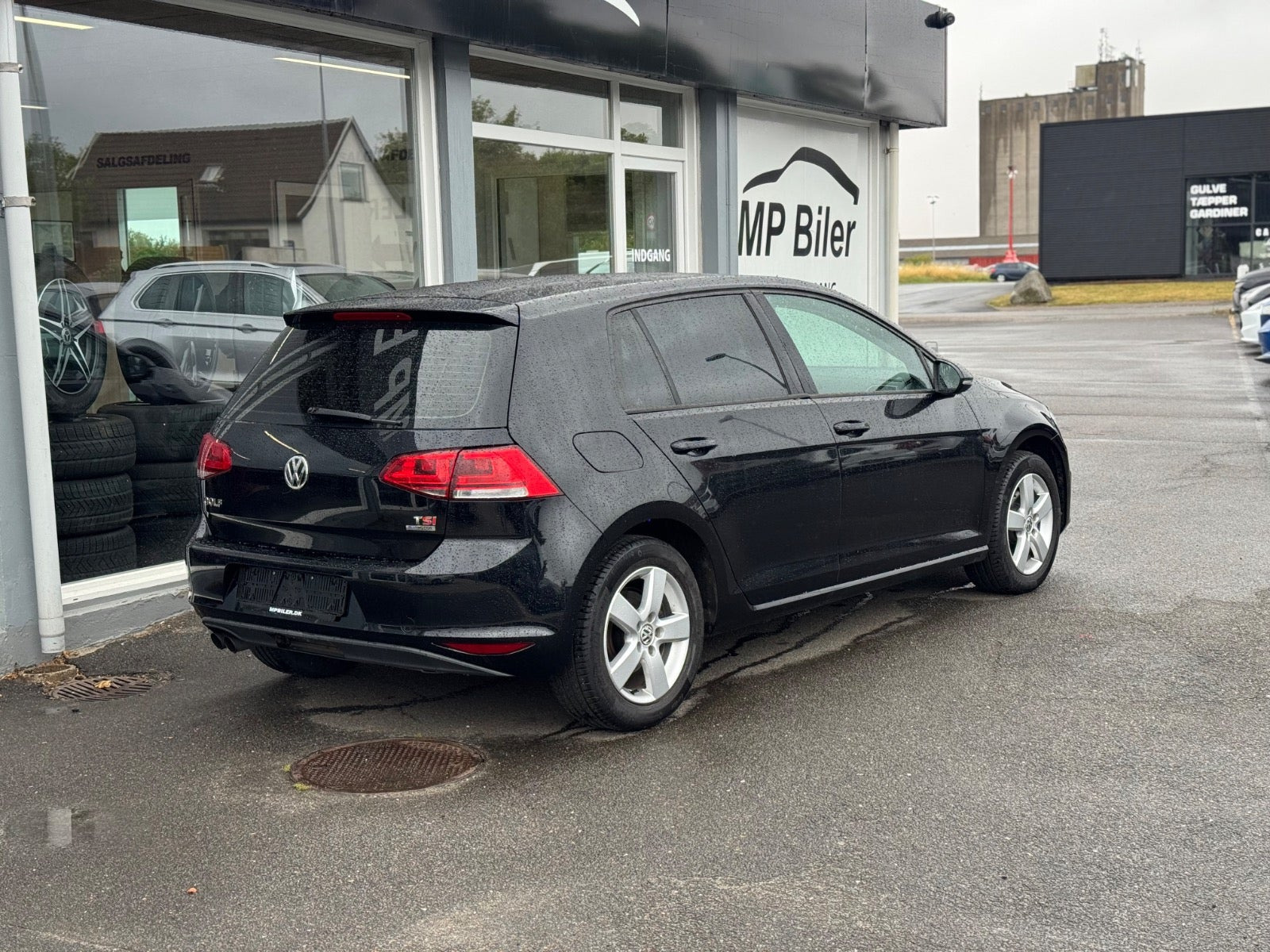 Sort VW Golf VII fra 2014