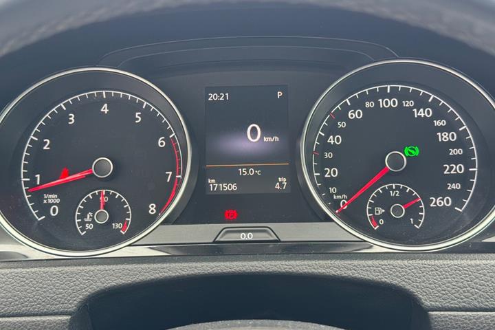 Sort VW Golf VII fra 2014