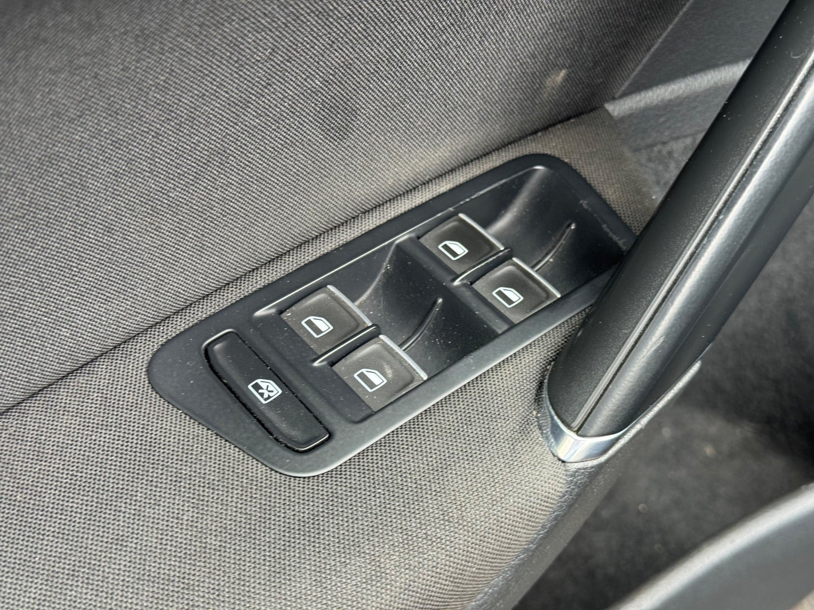 Sort VW Golf VII fra 2014