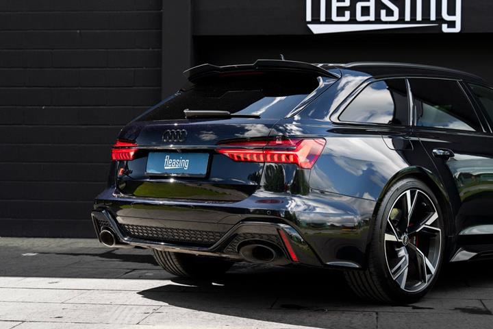 Sort Audi RS6 fra 2021