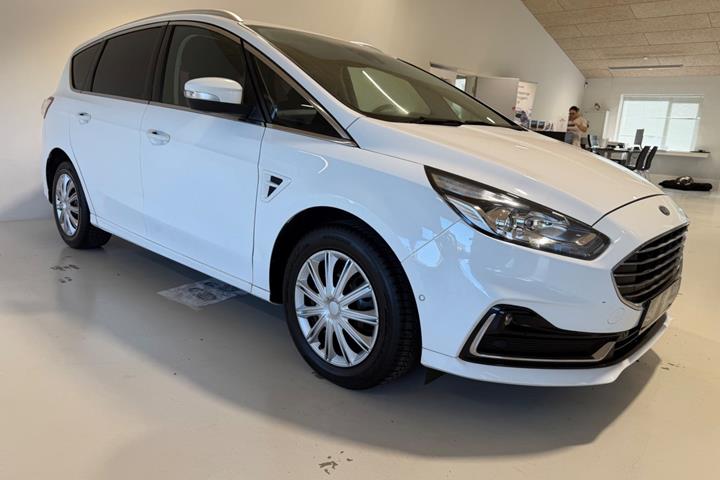 Hvid Ford S-MAX fra 2022