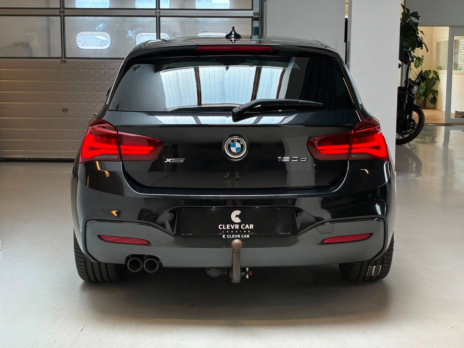 Sort BMW 120d fra 2018