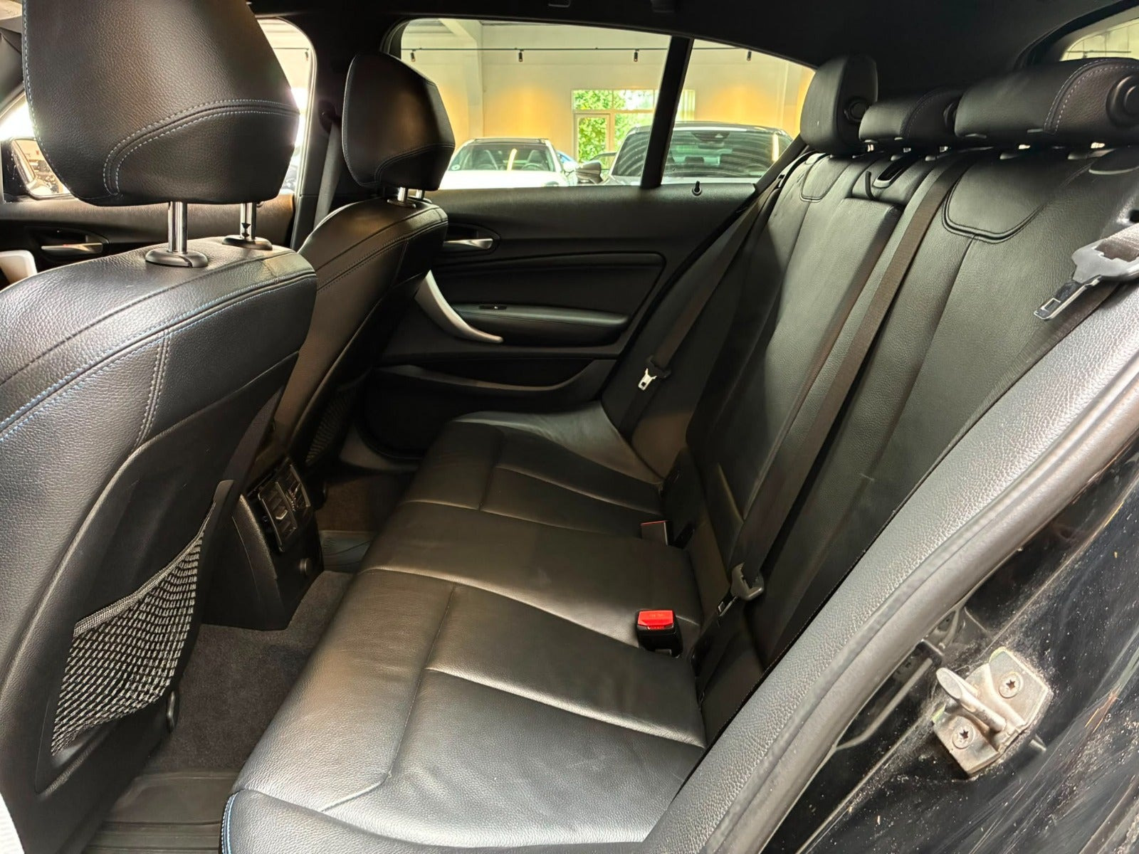 Sort BMW 120d fra 2018