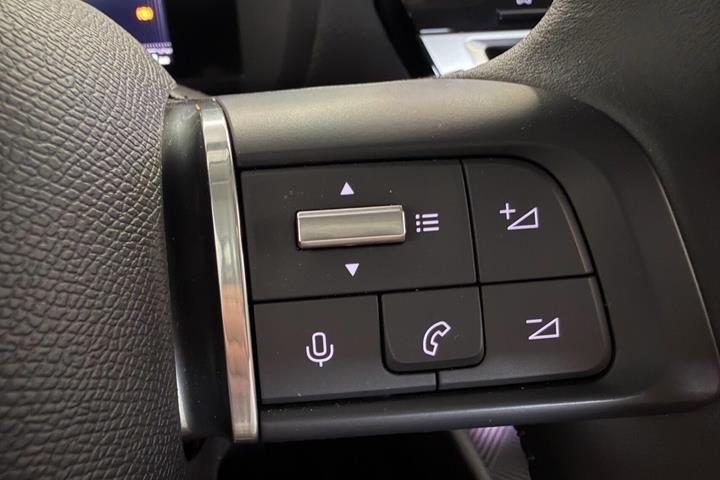 Grå Citroën ë-C4 fra 2025