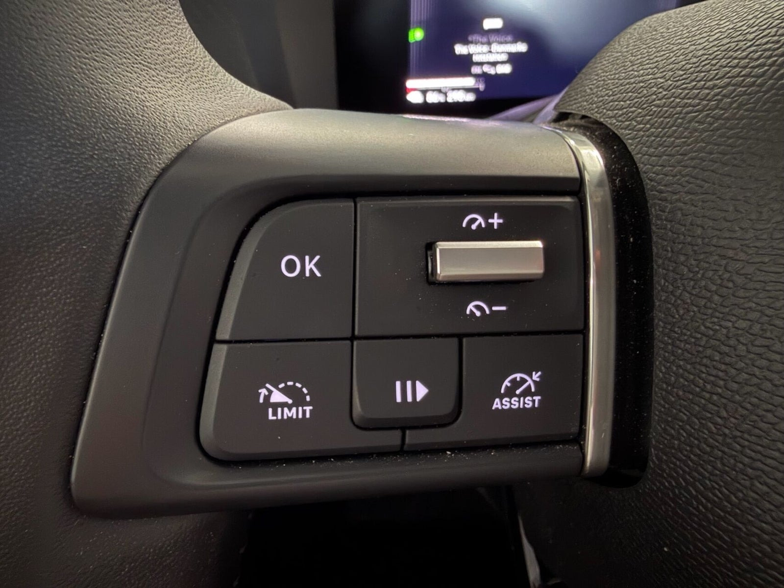 Grå Citroën ë-C4 fra 2025